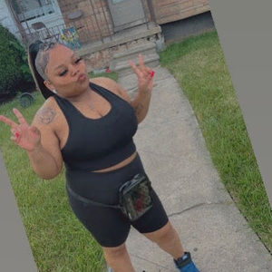 Meet your Posher, Starkesha